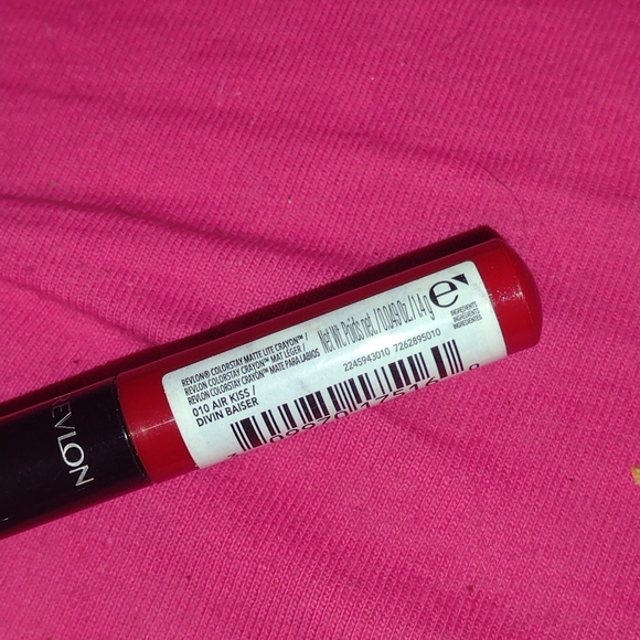REVLON ColorStay Matte Lite Crayon Lipstick in Air Kiss - Picture 11 of 11